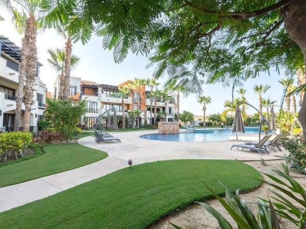 Villas de Mexico condominium at Club Campestre